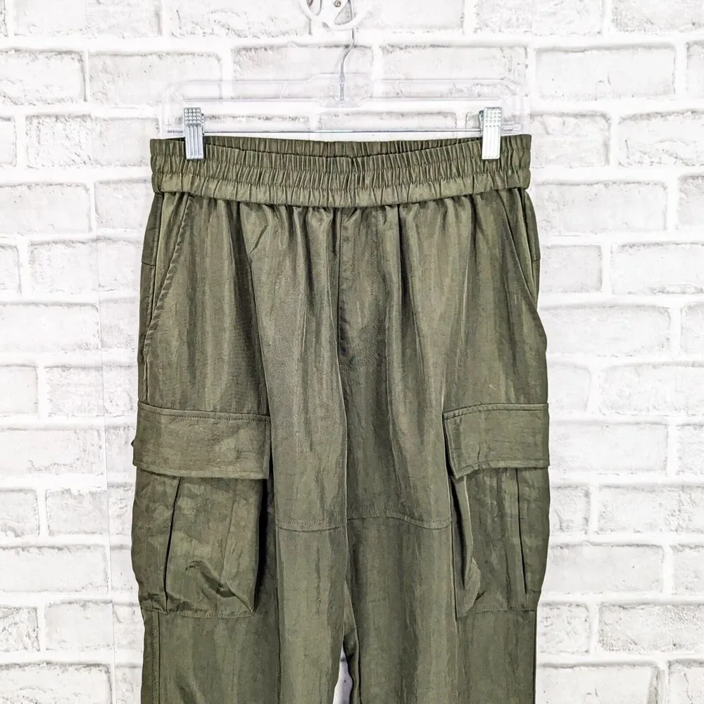 RICHIE LE Collection Nylon Cargo Pants in Green size Medium