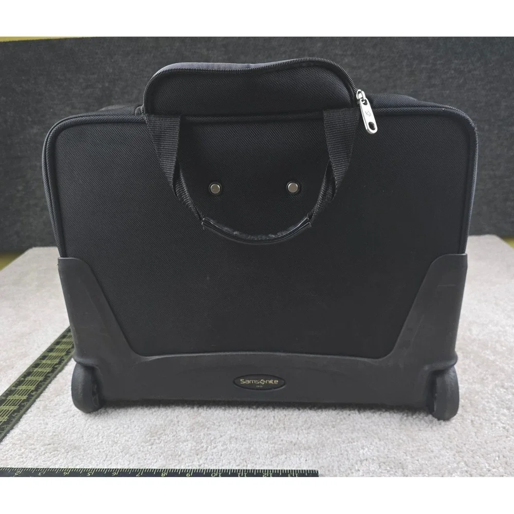 Samsonite rolling laptop