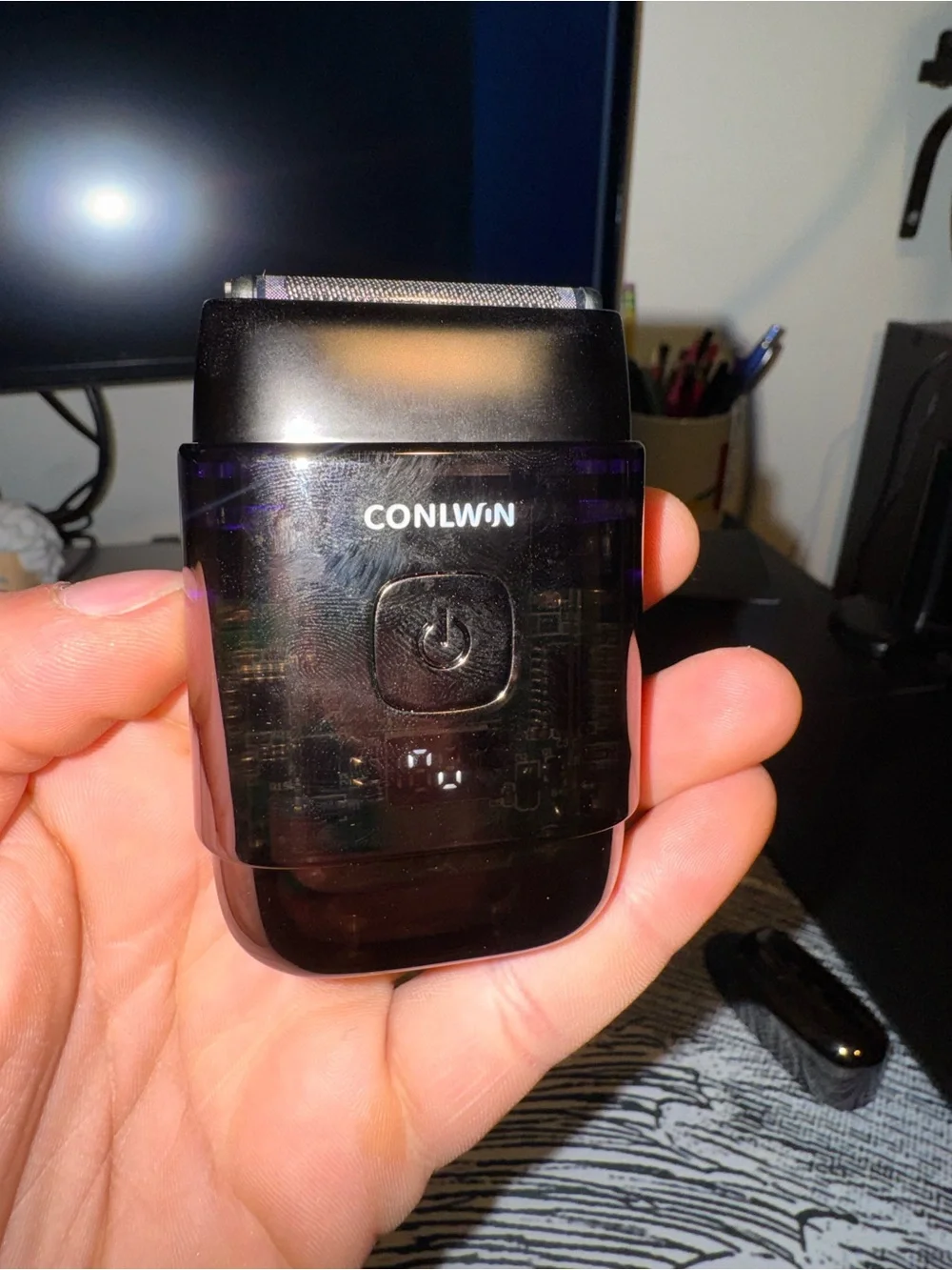 CONLWWN Portable Electric Shaver in Black