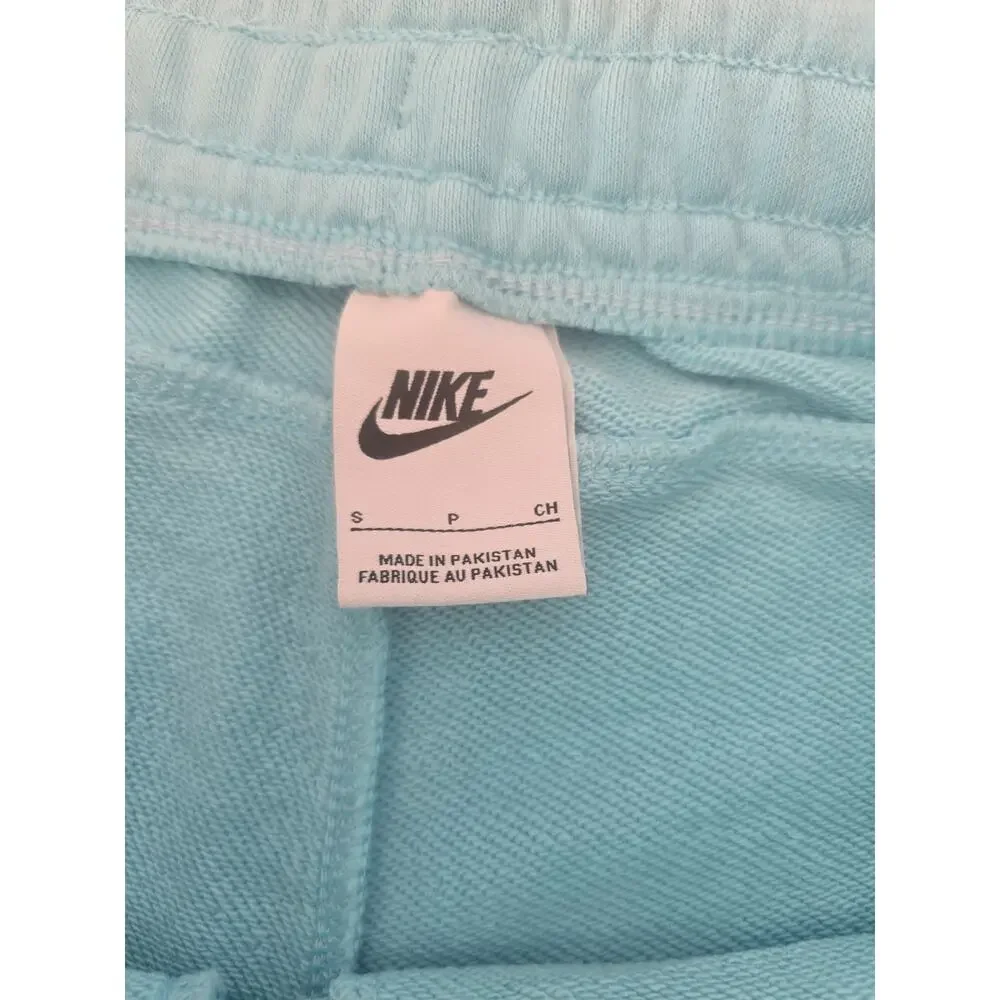 Nike sportswear embroidered