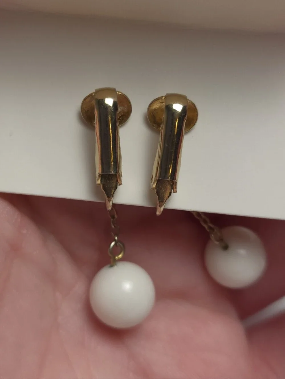 Vintage White Acrylic Bead & Chain Dangle Earrings Clip on Earrings