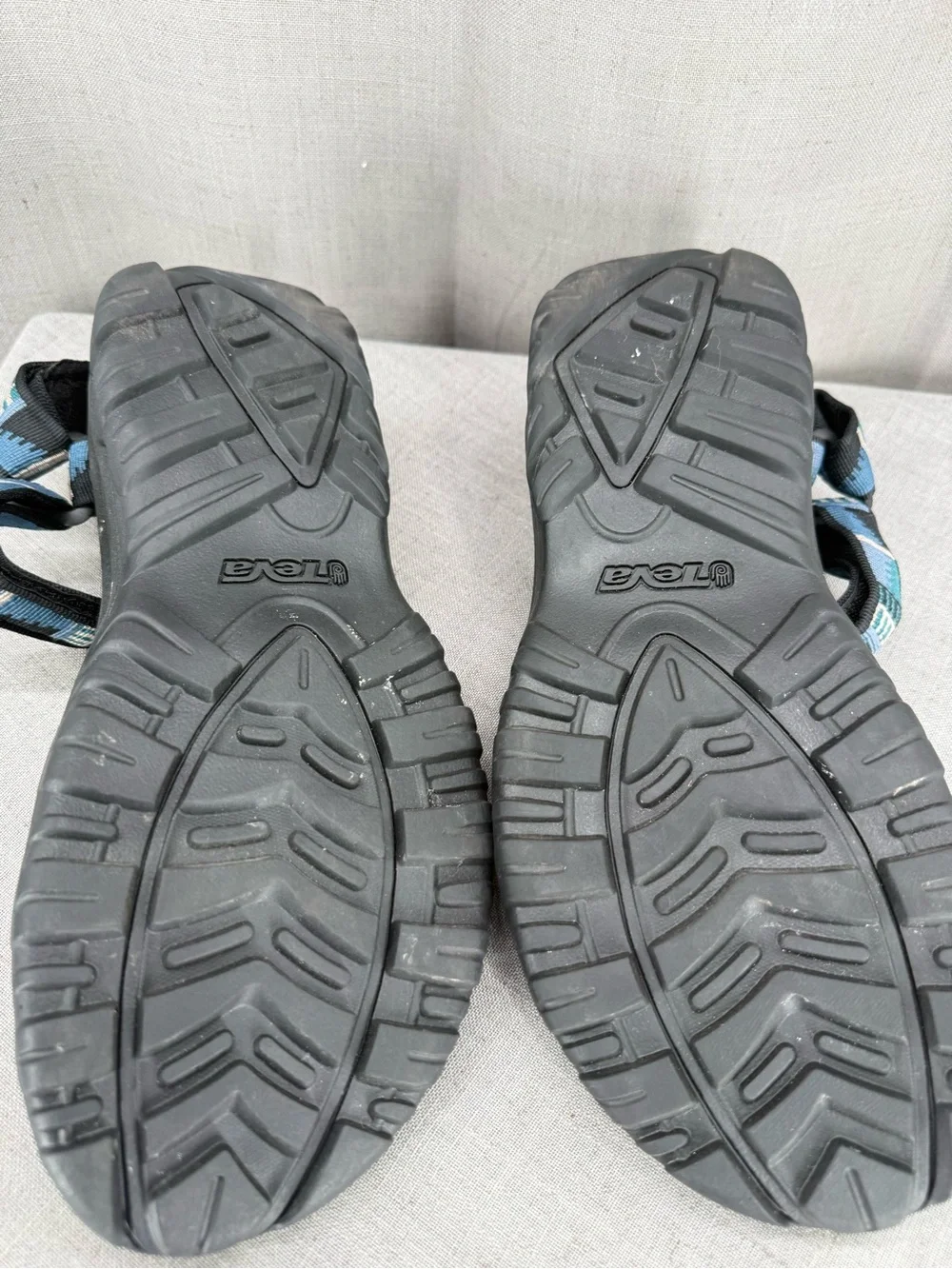 Teva men hurricane