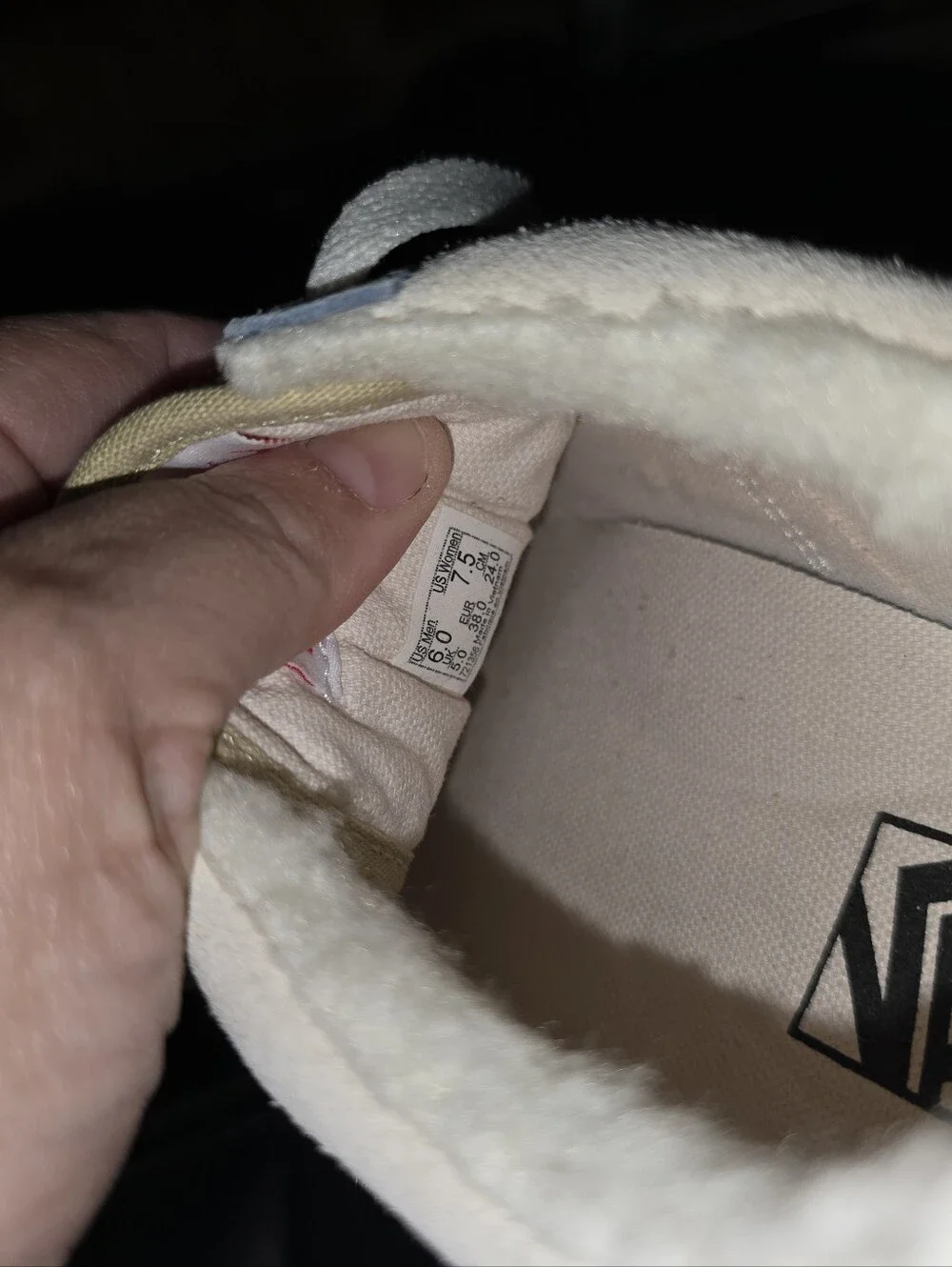 Vans nwob women