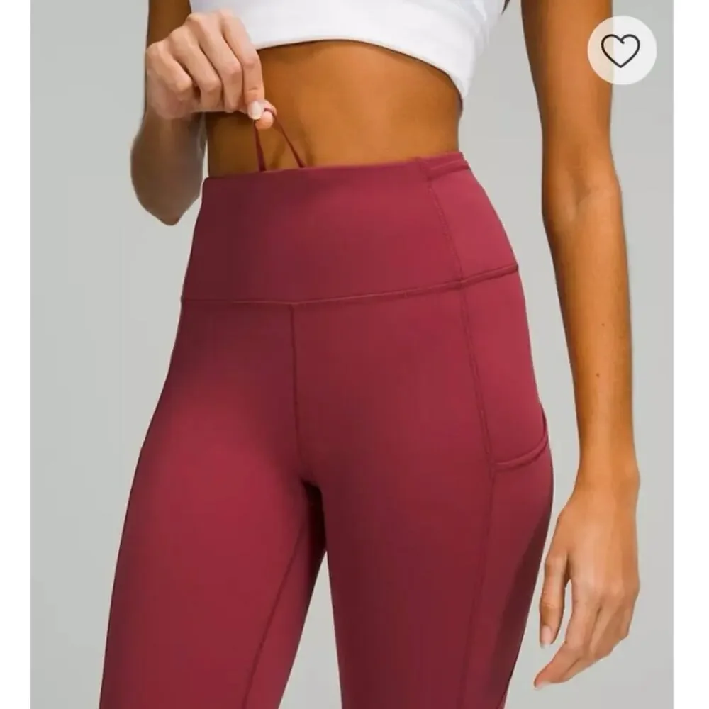 lululemon athletica 	•	features elevate 25”