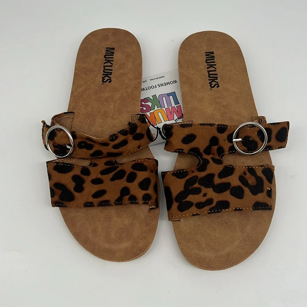 Muk Luks mukluks about