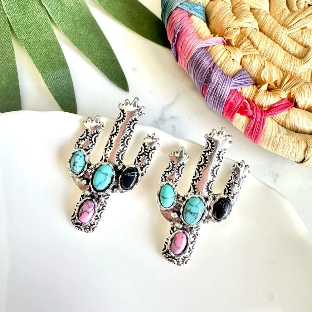 2/$30🌵 Bohemian Pink Turquoise Stone Cactus Earrings Antiqued Southwestern