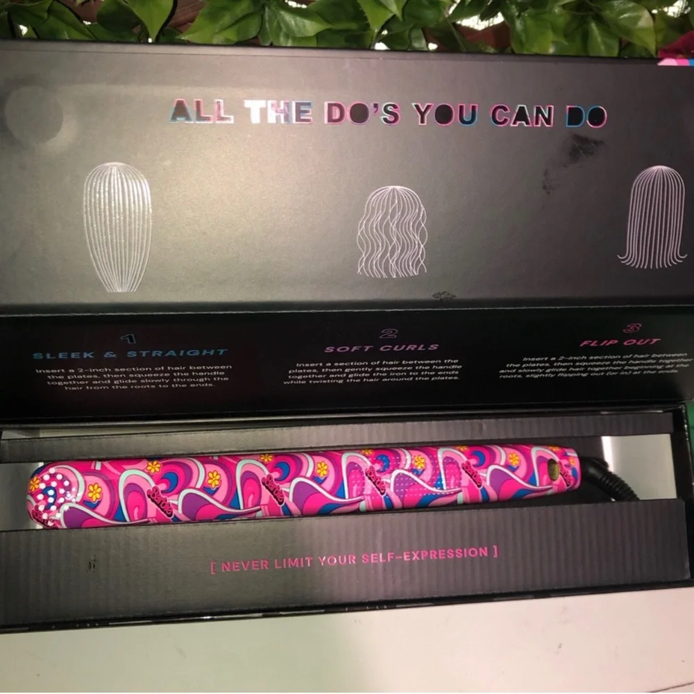 💗 Barbie Totally 2-In-1 Hair Styler - Pink swirl
