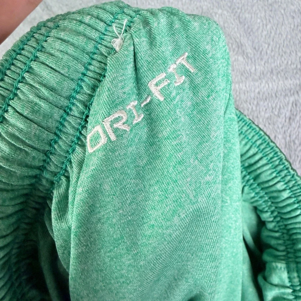 Nike Standard Issue Basketball Reversible Shorts Green Mesh DQ5722-341 Mens XL