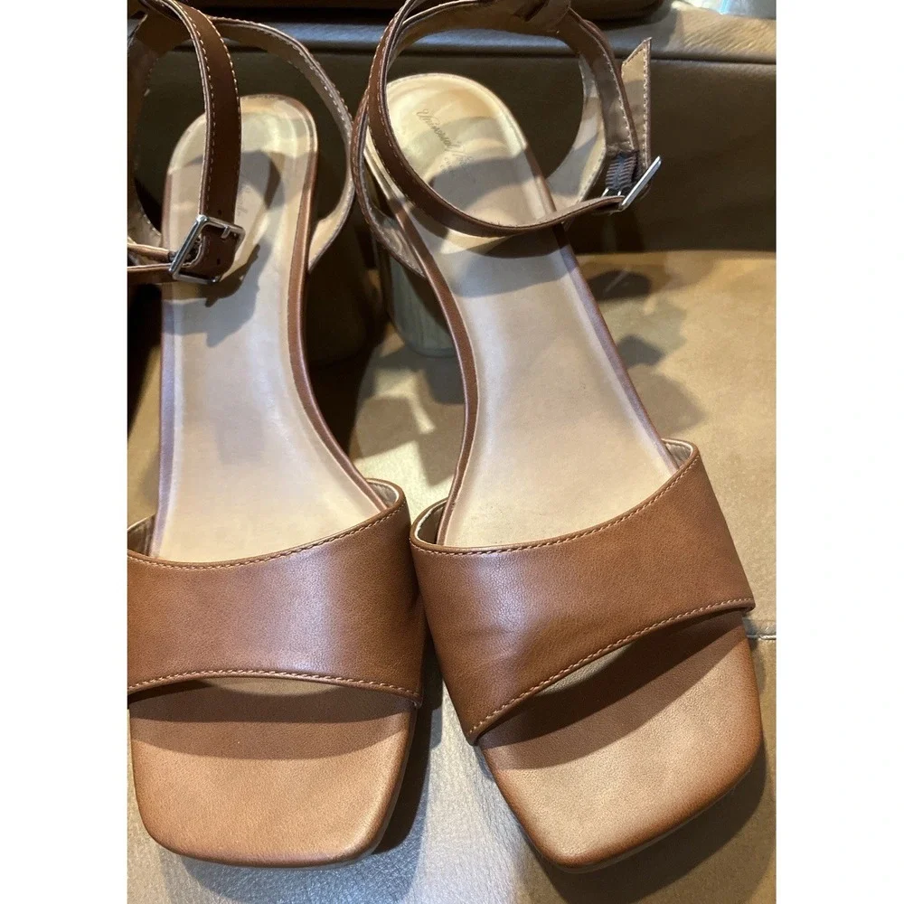 Universal Thread Block Heel Sandals Womens Size 12 Cognac Saddle‎ Ankle Strap