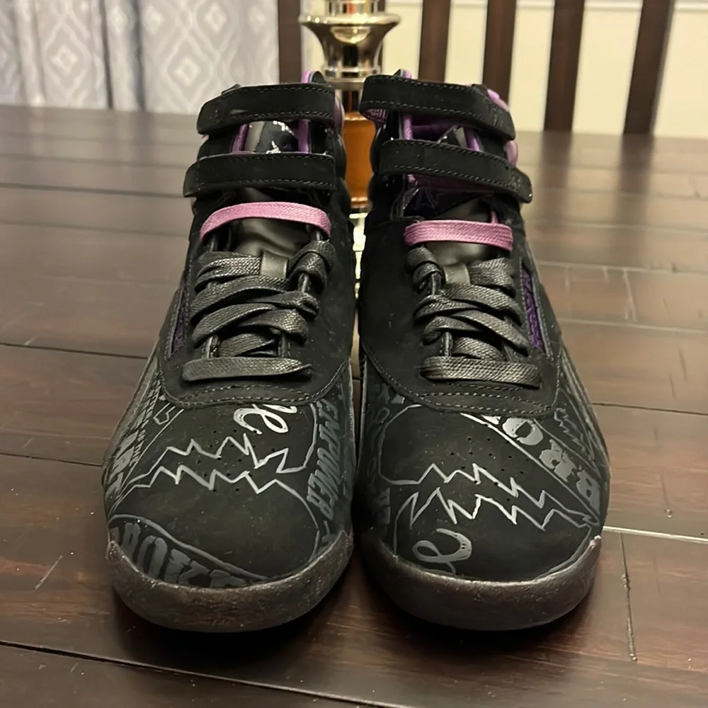 Reebok item collecting not