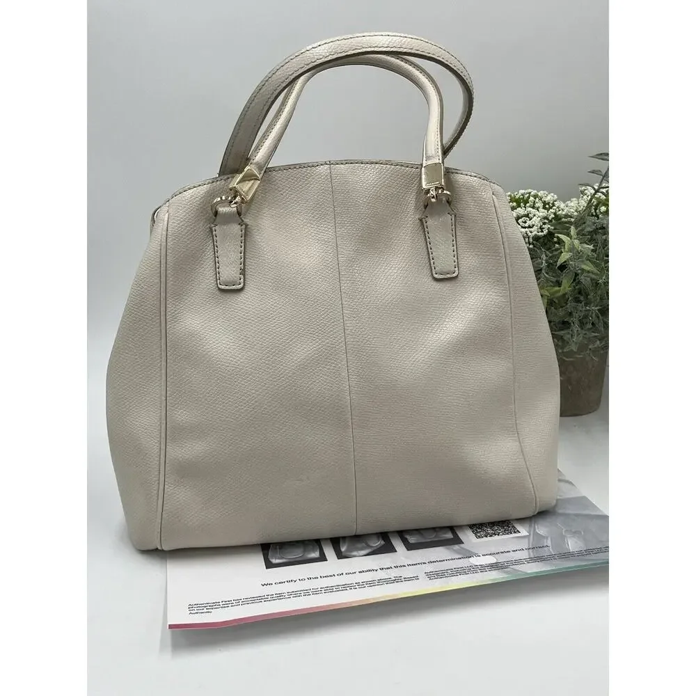 Coach authenticated minetta