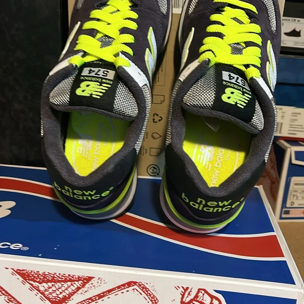 New Balance WL574SPY 574 Shoes Sneakers new Women’s Size 7