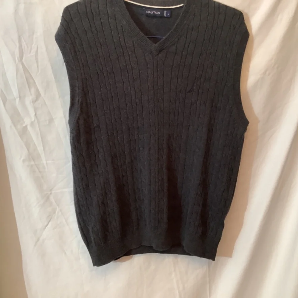 Nautica euc gray dark