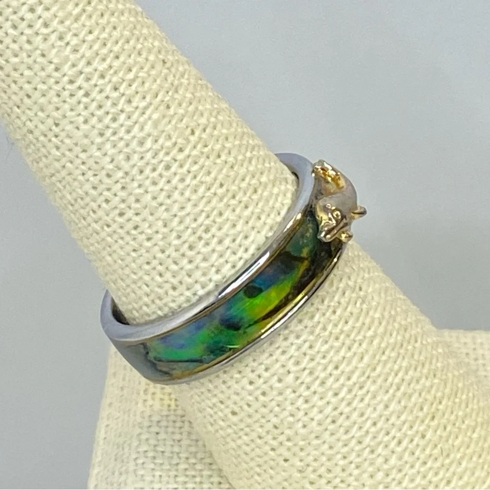 Vintage‎ Silver Tone Dolphin Green Blue Abalone Mother of Pearl Shell Band Ring
