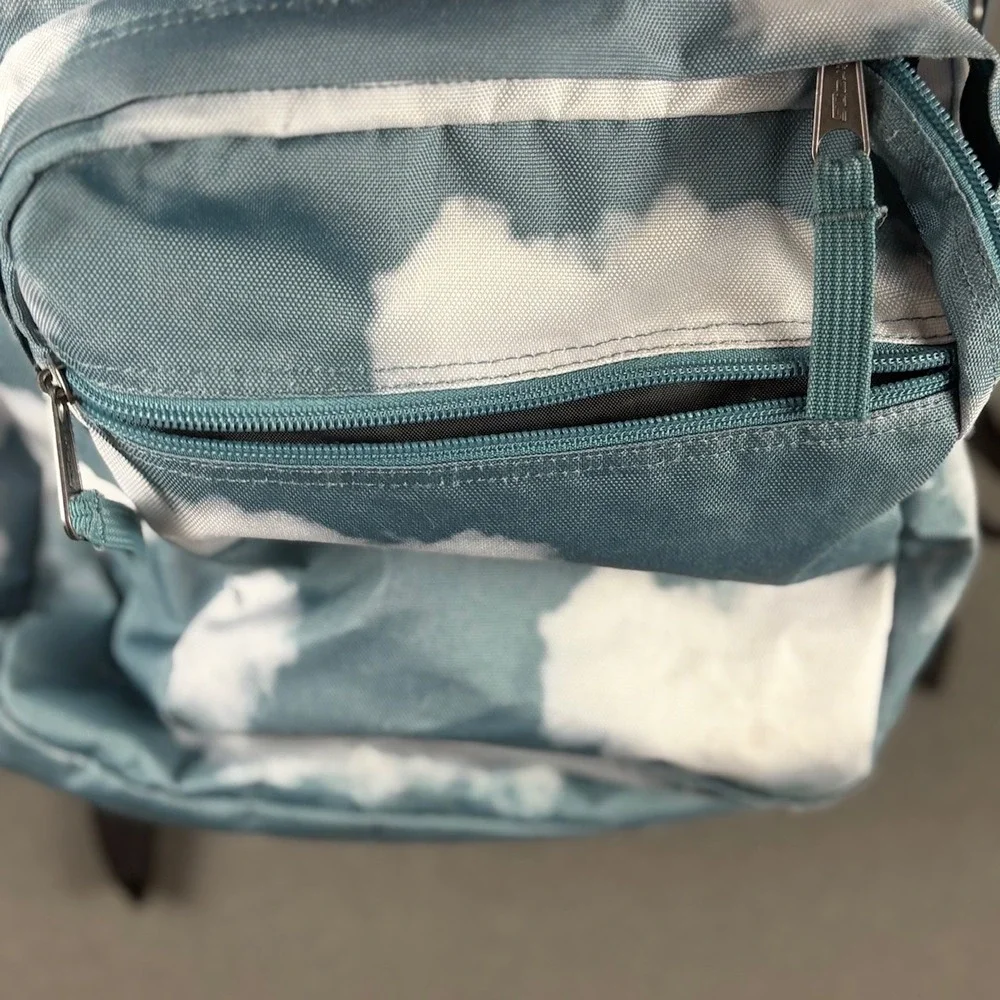Jansport measurements height