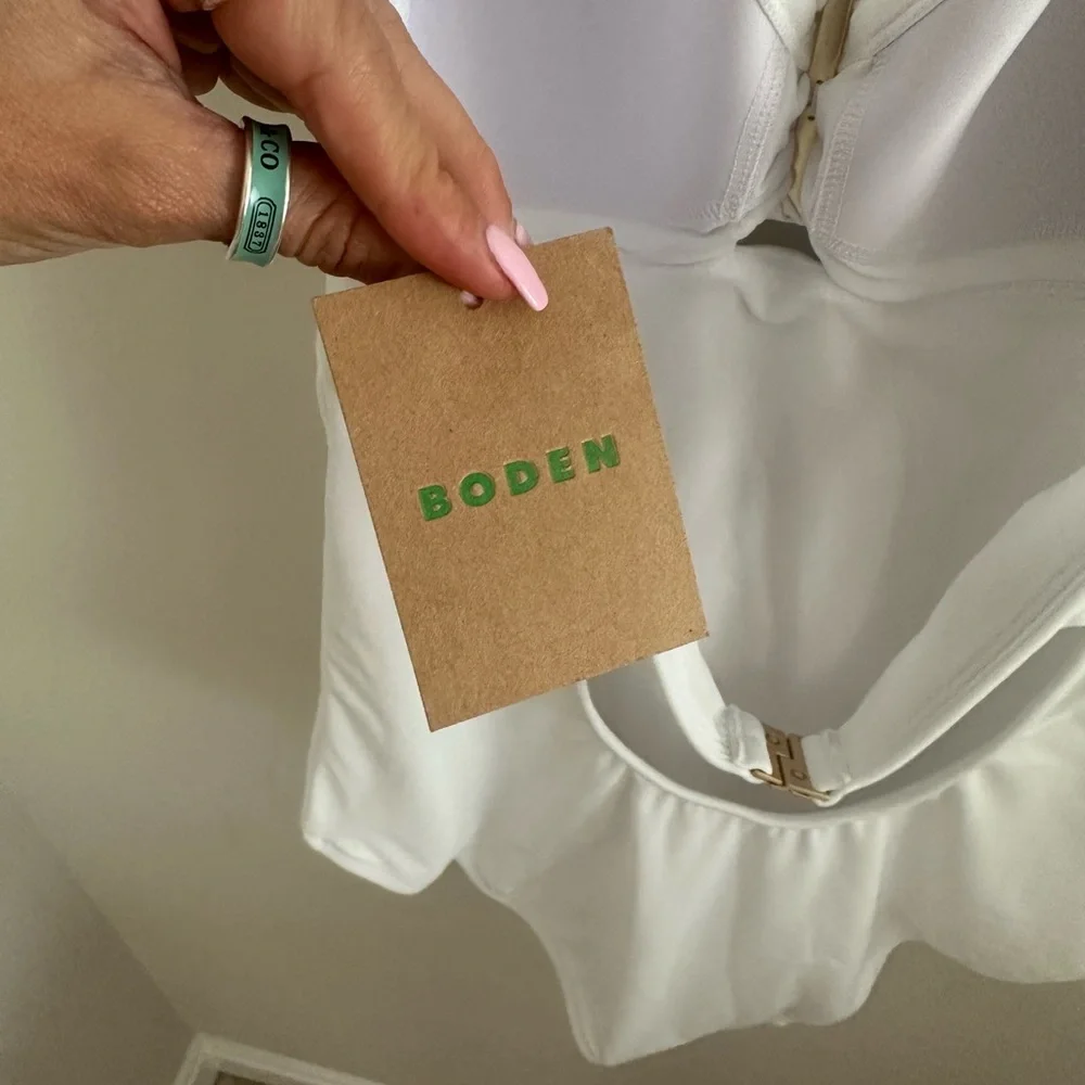 NWT Boden white wrap buckle bandeau halter one piece swimsuit sz 14 bachelorette
