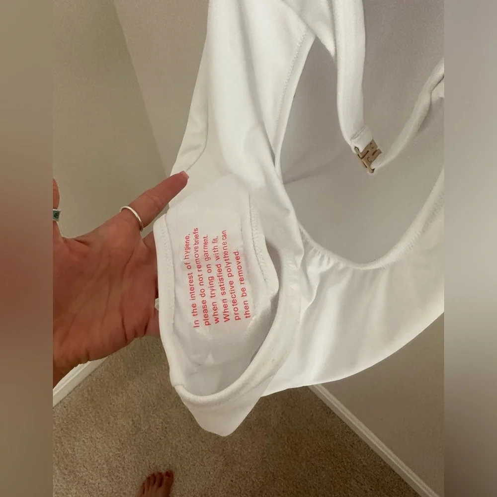 NWT Boden white wrap buckle bandeau halter one piece swimsuit sz 14 bachelorette