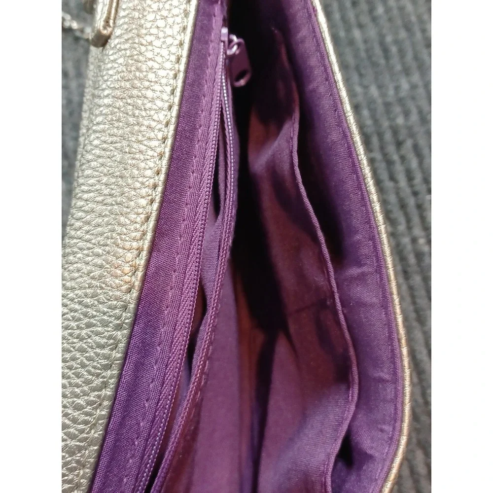 Silpada Elegant Metallic Chain Clutch Crossbody, removable chain, purple‎ lining