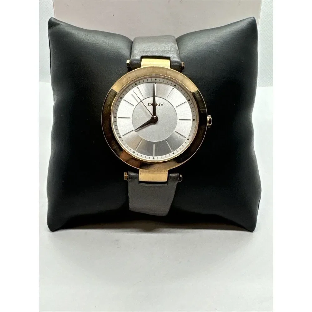 DKNY Stanhope NY-2296 Women's Grey Leather Analog Dial Quartz Wrist Watch JNA171