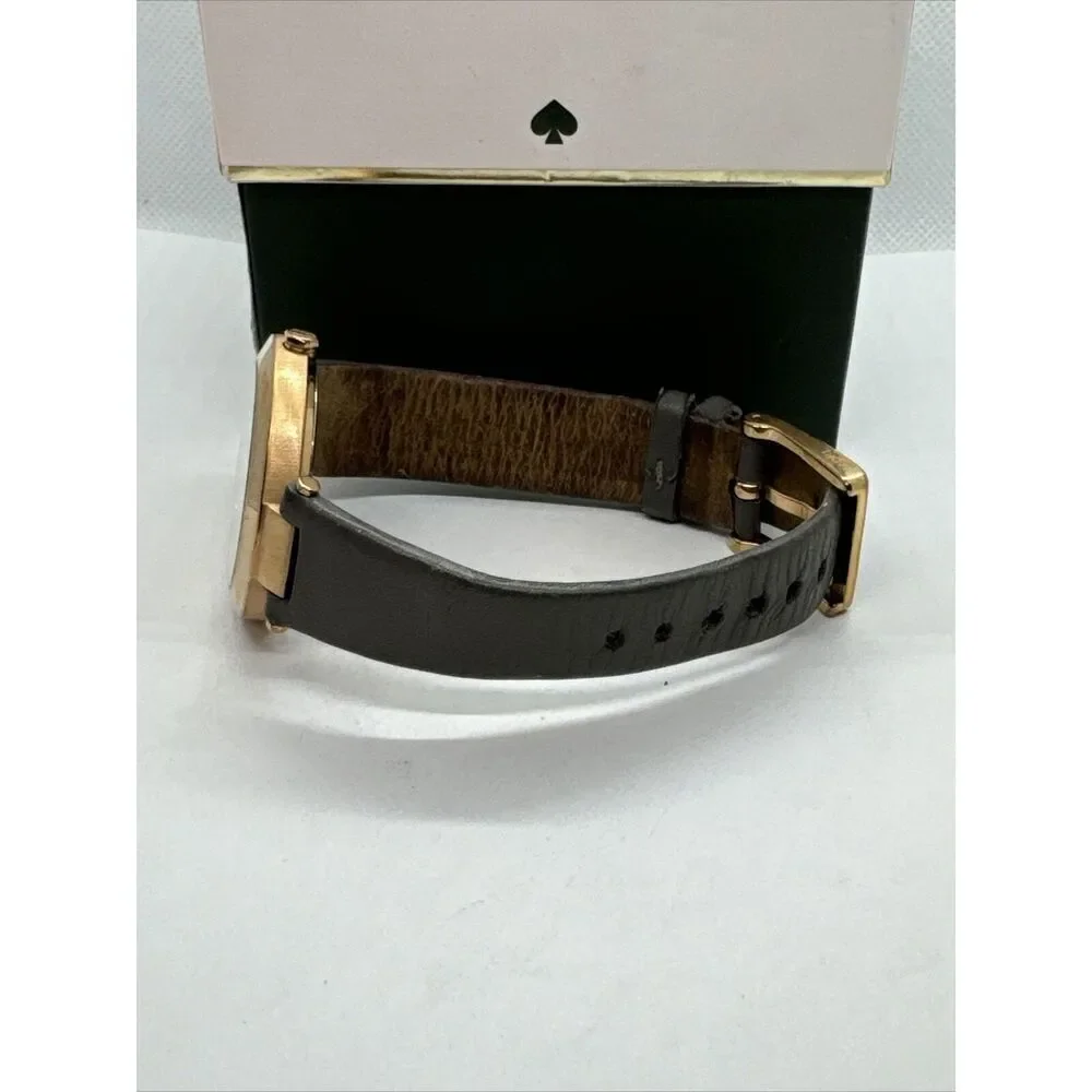 DKNY Stanhope NY-2296 Women's Grey Leather Analog Dial Quartz Wrist Watch JNA171