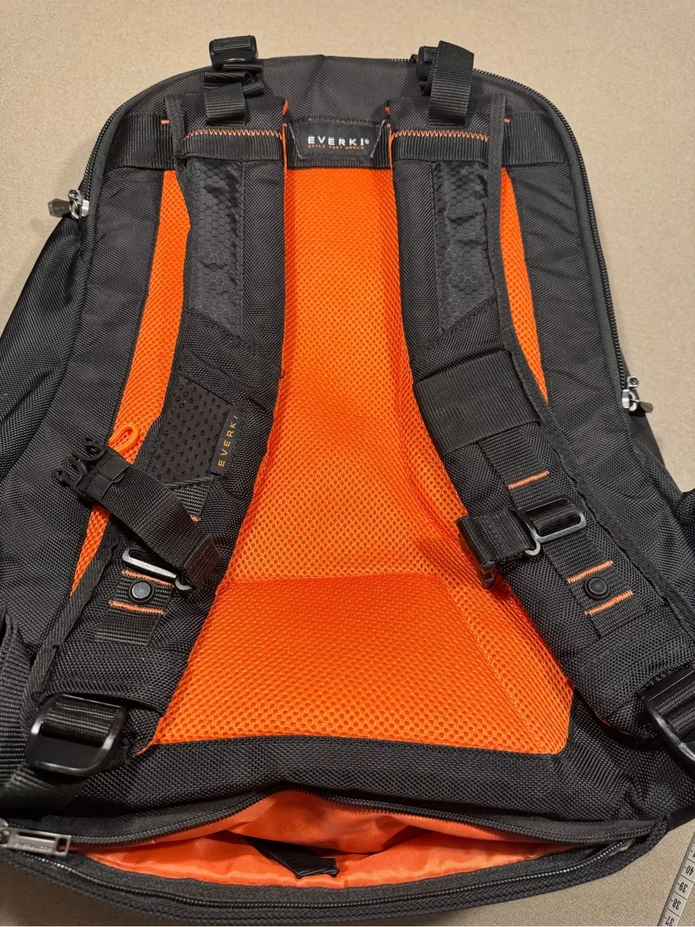 Everki durable men