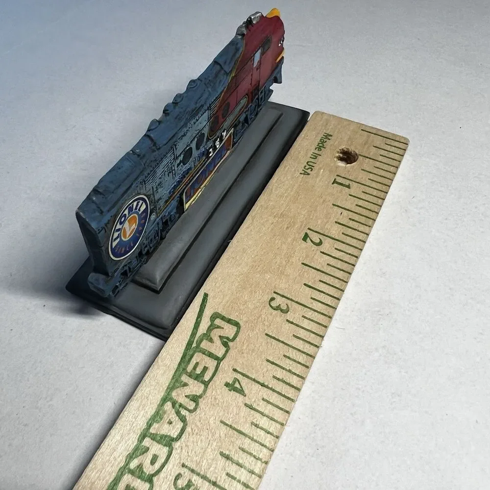 Vintage Lionel Trains Santa Fe 167 Locomotive Bookend Letter Holder Desk Piece