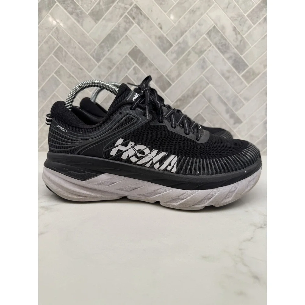 Hoka One One Bondi 7 Running Shoes Womens Size 8 Black White Lace Up Athletic