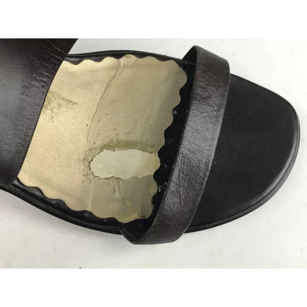 Liz Claiborne liz claiborne
