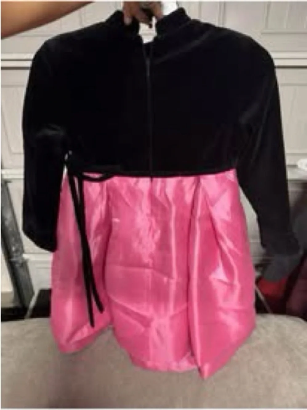 Pierre Cardin sleeves party cute