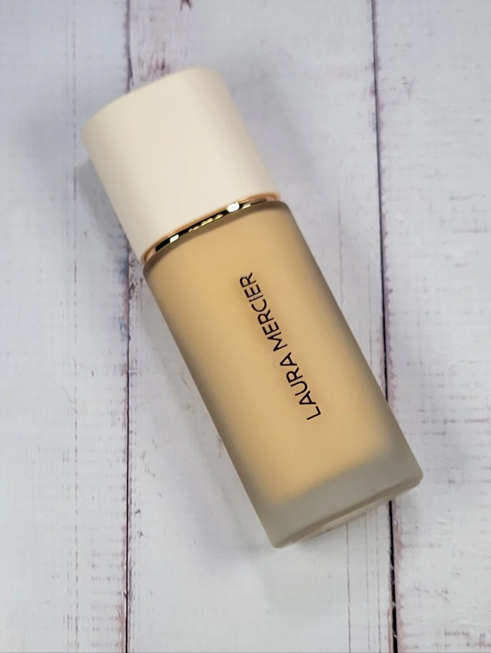 laura mercier brand new