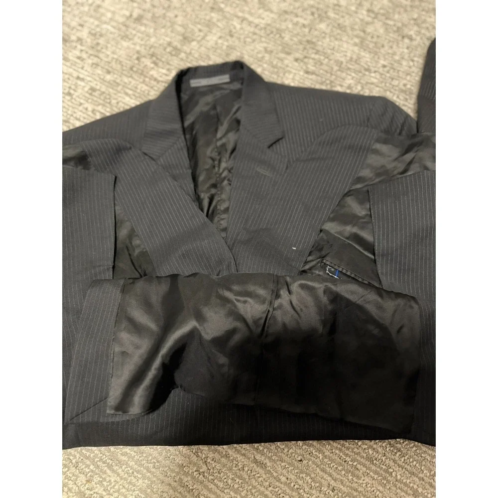 Cerruti 1881 pre owned