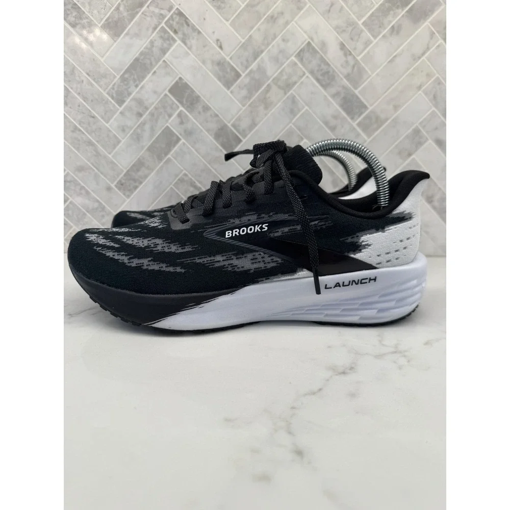 Brooks launch 11