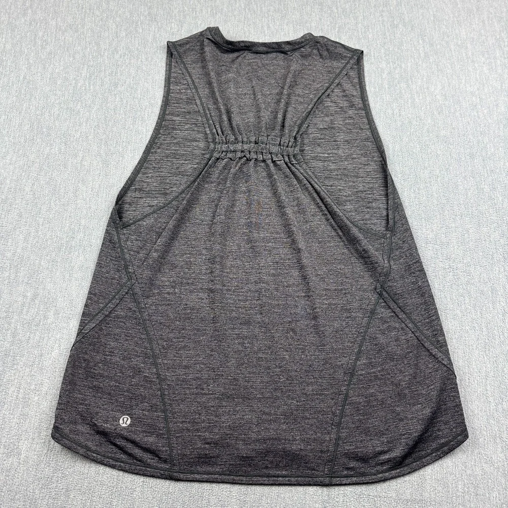 Lululemon Tank Top Womens 10 Heathered Gray In A Cinch‎ Sleeveless Athletic Gym