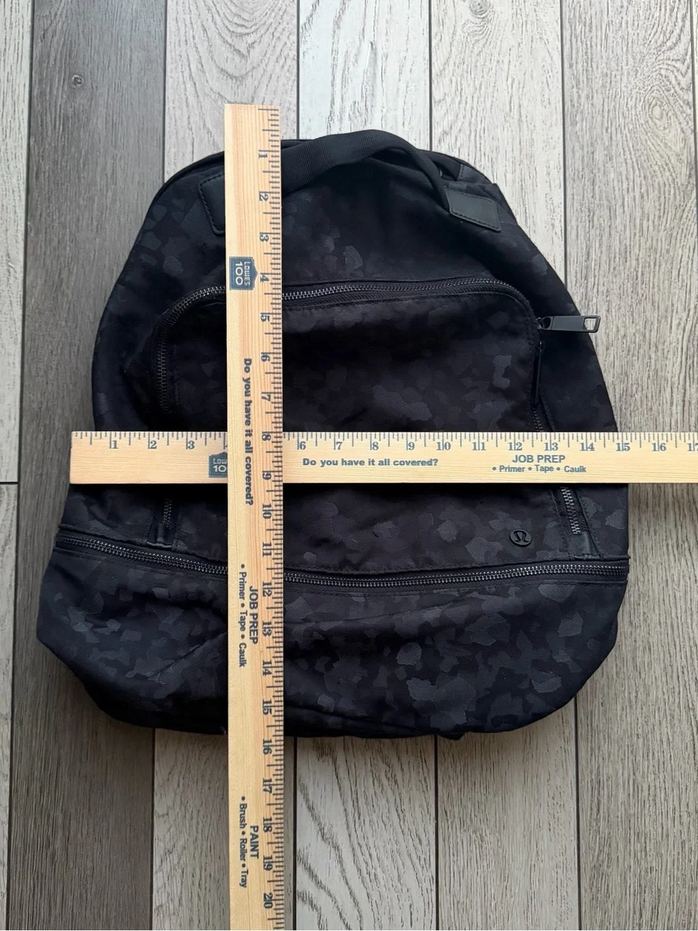 lululemon athletica ⚠️fair condition…it
