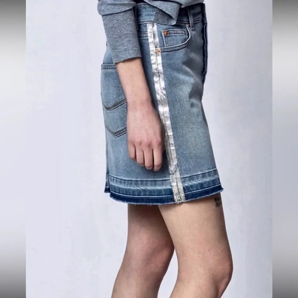 ZADIG & VOLTAIRE Denim Juicy Dream Blue jean skirt silver accents NWT Size 40