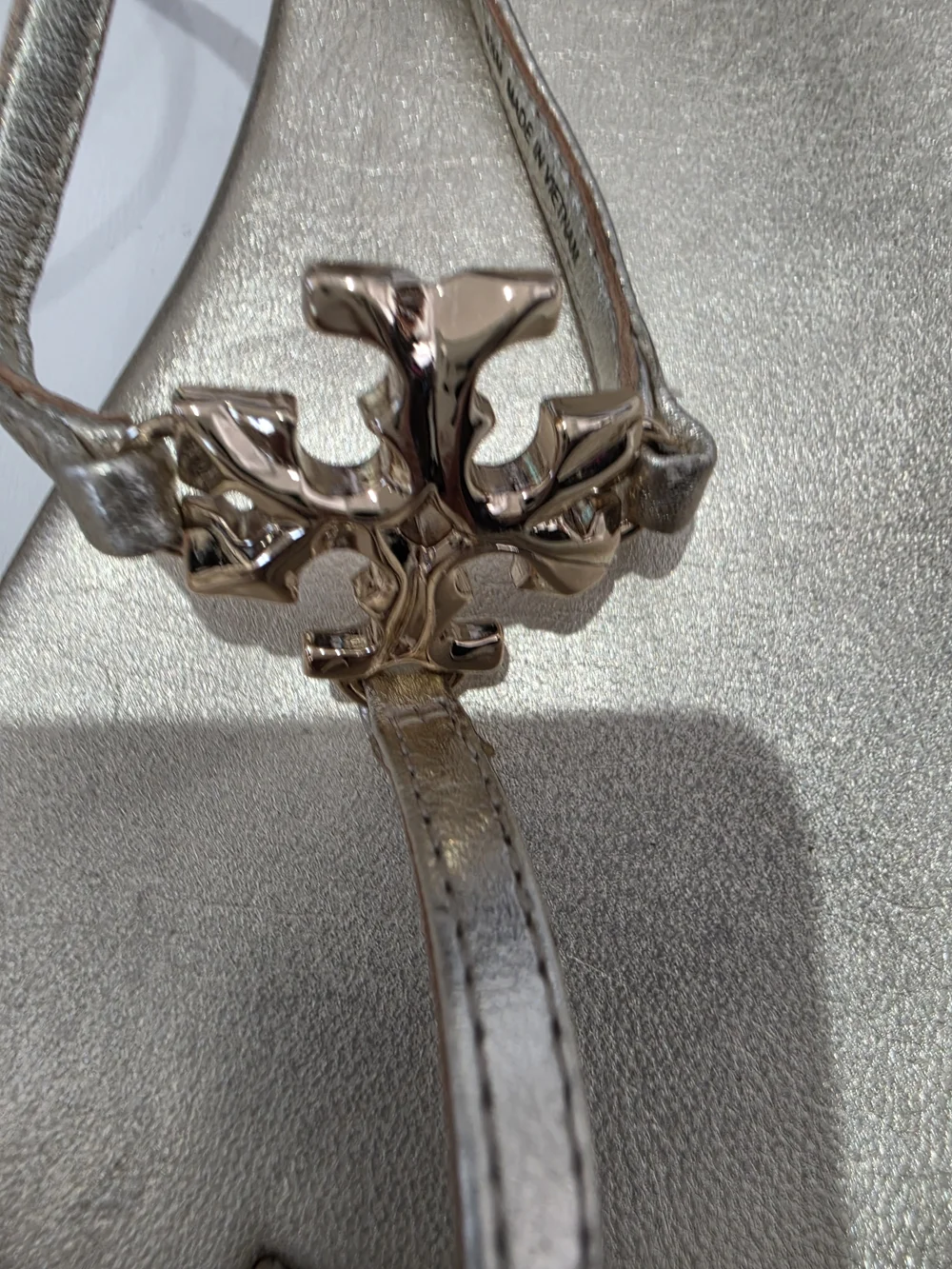 Tory Burch metallic fit
