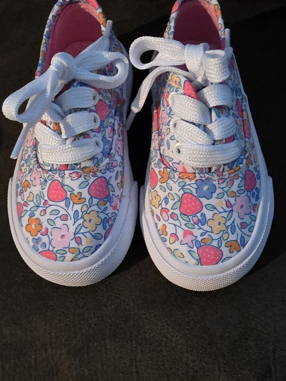 Kids Floral Strawberry Canvas Sneakers - Pink & White