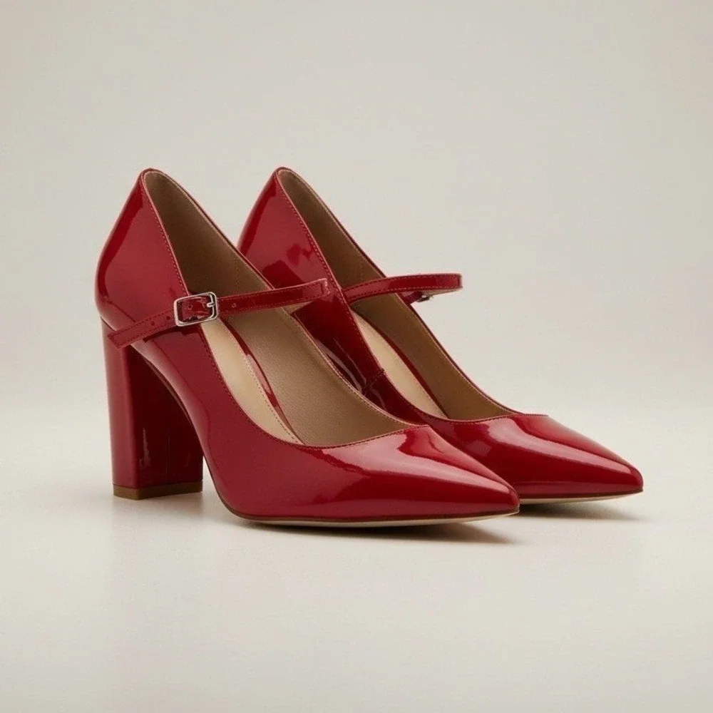 Steve Madden Malena Red Sandals -‎ Women's Size 7.5 - NIB