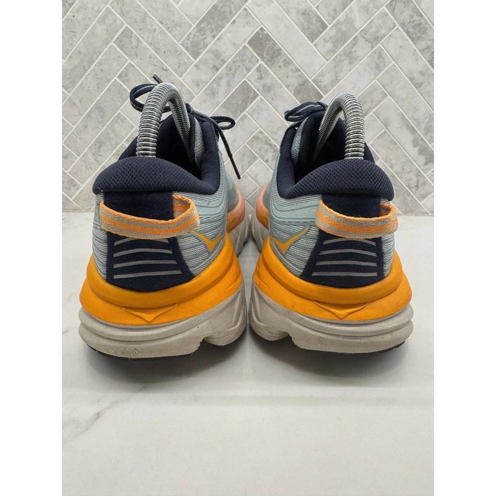 Hoka One One hoka one