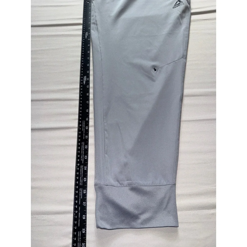 Reebok athletic jogger