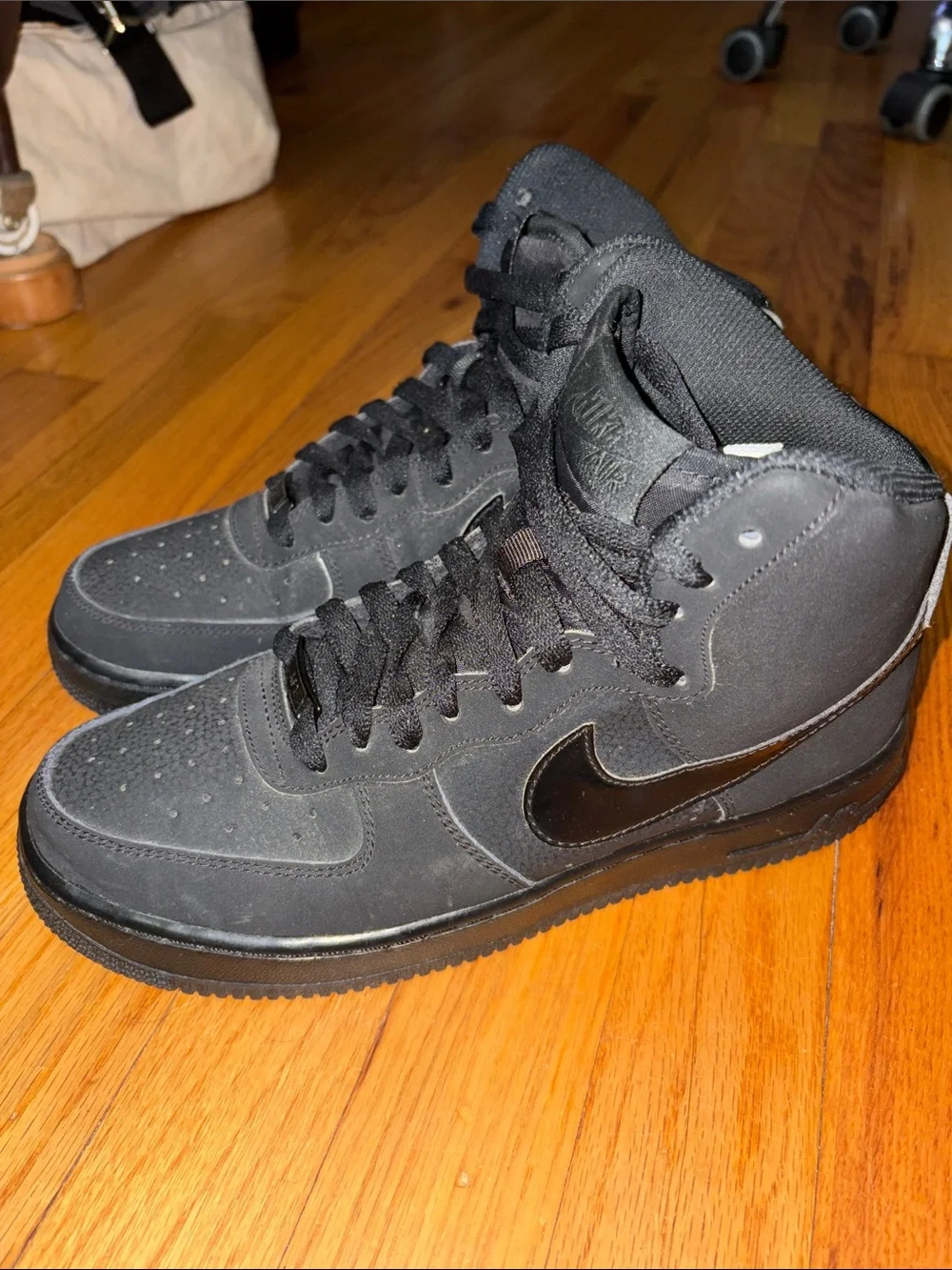 Nike Black High-Top Sneakers