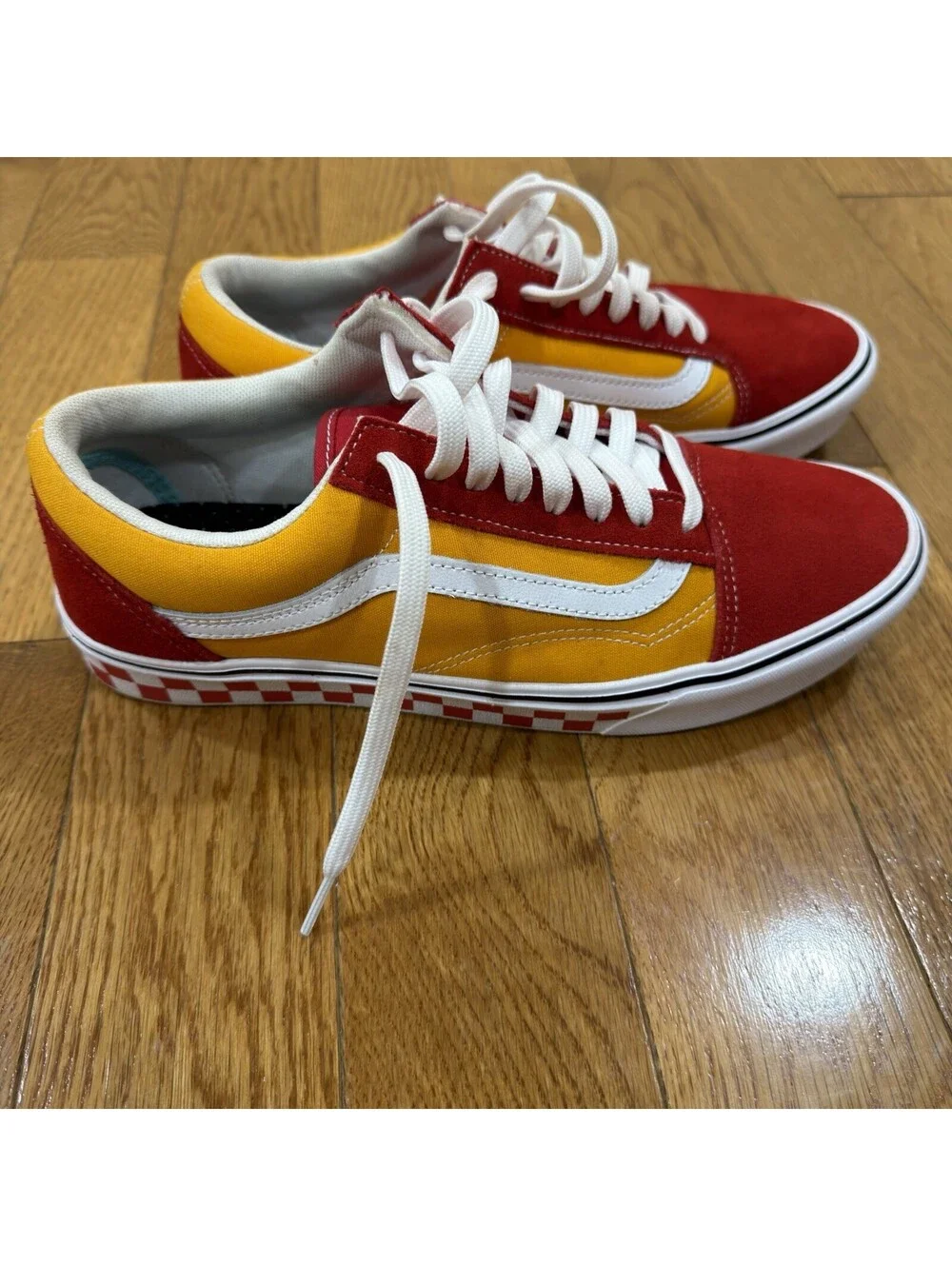 Size 10 US Men’s Vans Old Skool ComfyCush Red Yellow Skate Casual Shoes