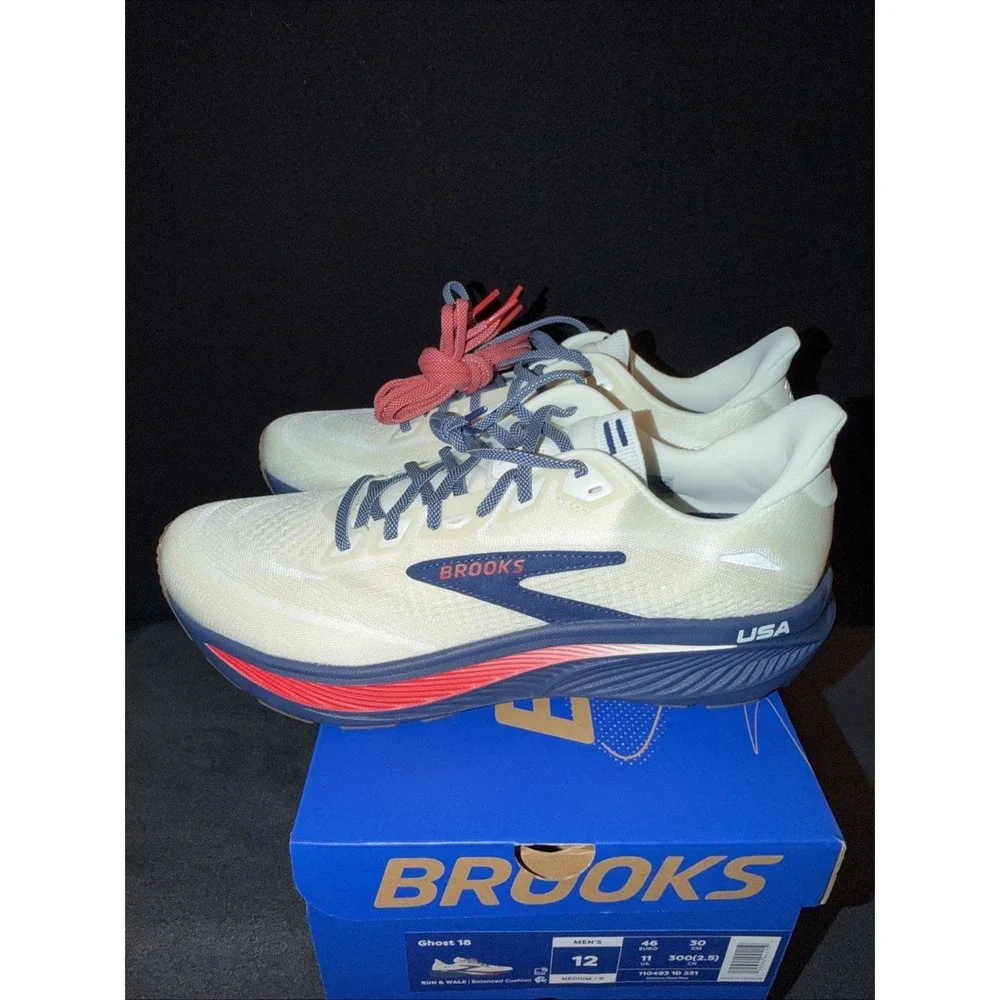 Brooks Ghost 18 Mens B Narrow Coconut/Red/Blue USA Mens Size 12