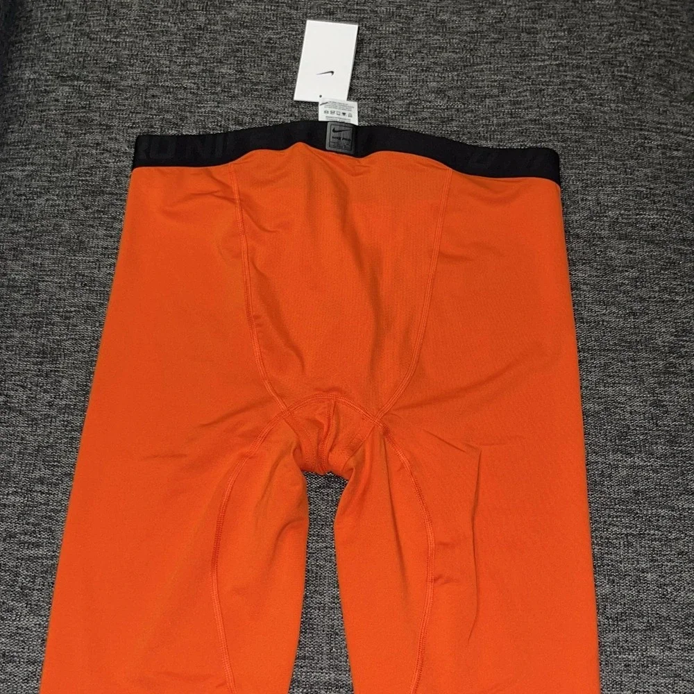 Nike freedom knee protection