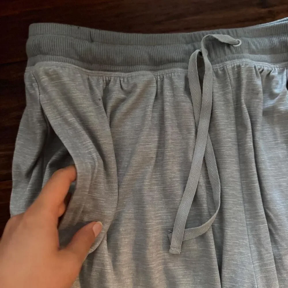 Nike gray heathered
