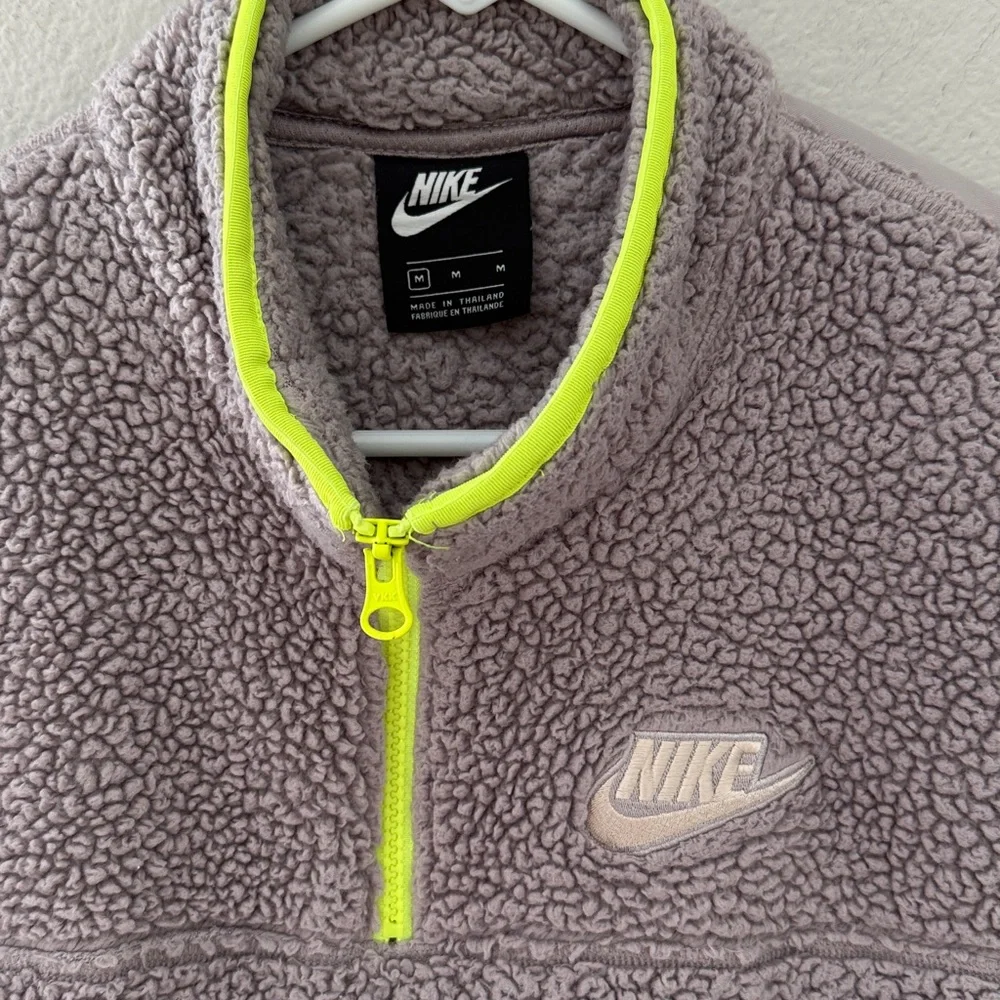 Nike pit or