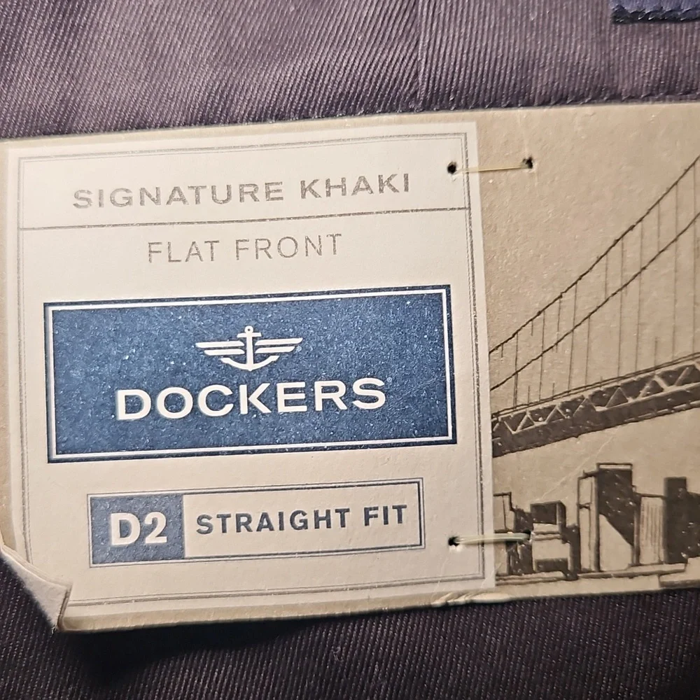 Dockers classic versatile