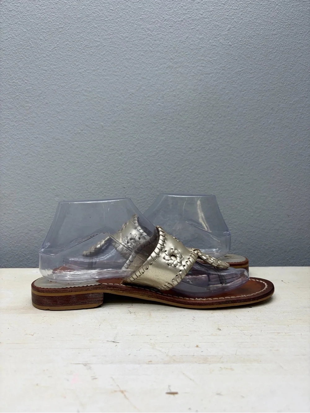 Jack Rogers Silver Leather Navajo Thong Sandals Size 8