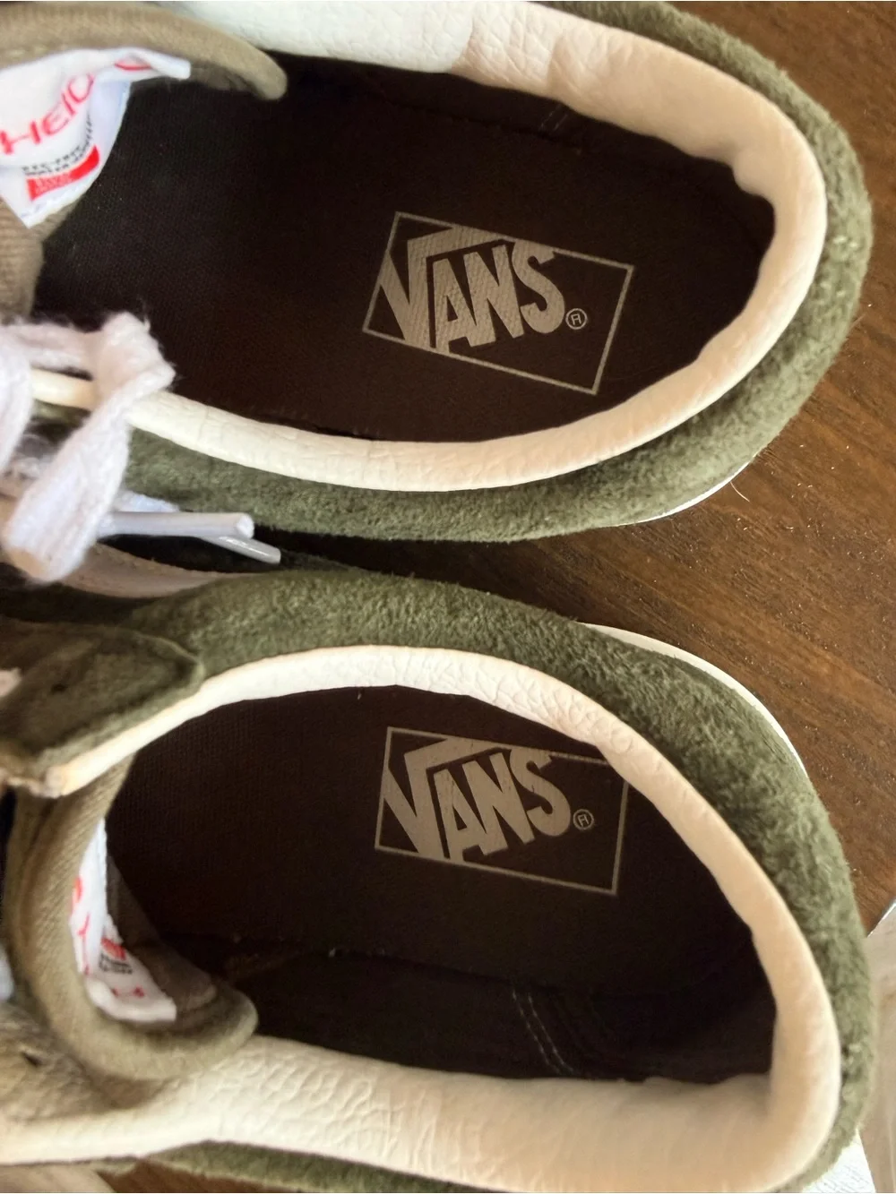 Vans heiq sneakers interior