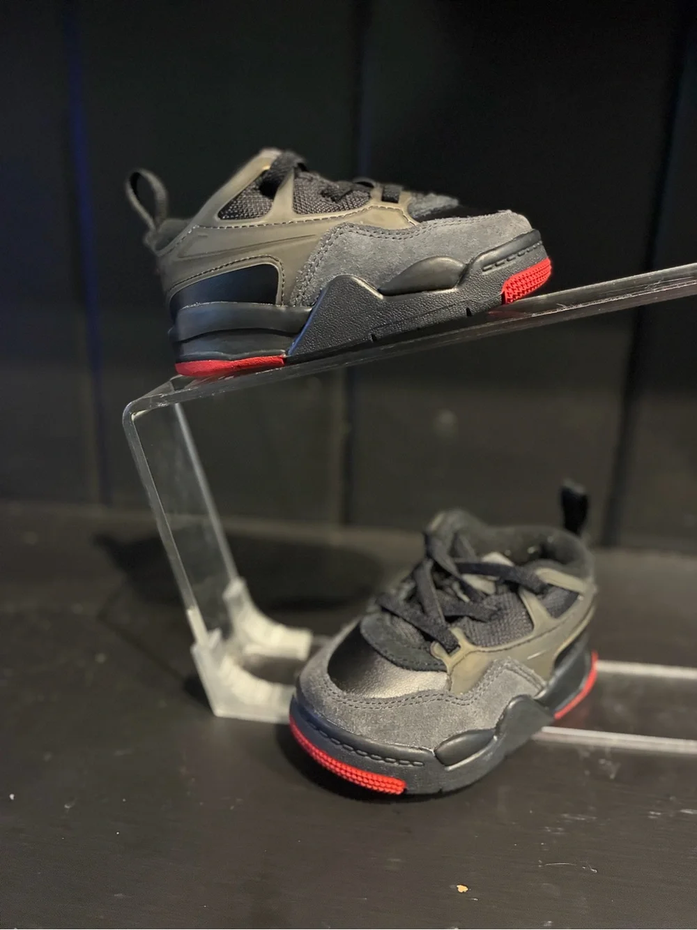 Jordan 4 rm  Lightly used  Size 5c